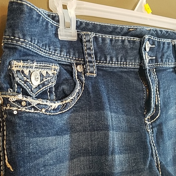 Maurices jean shorts - Picture 2 of 6